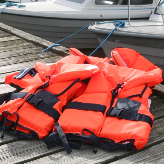Top 3 Boating Safety Tips - Cofman Townsley